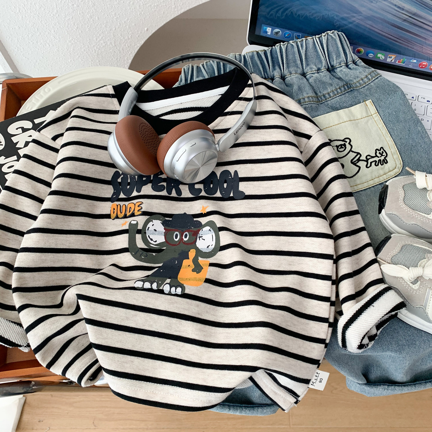 男童春秋装卫衣儿童洋气条纹卡通套头衫中小童毛圈休闲上衣百搭潮