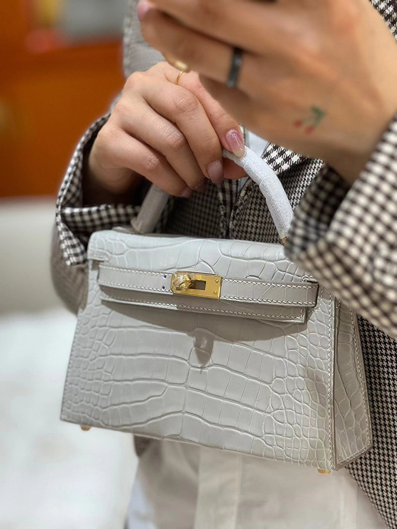方块进口雾面美洲鳄鱼皮mini凯莉二代19CM冰川白女士小包包单肩,箱包皮具/热销女包/男包,小方包,淘宝优惠券,粉丝福利购,淘宝优惠卷