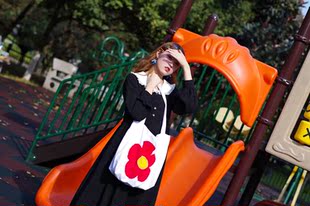 《不破》原创自制花朵超大容量帆布包红花单肩斜挎童趣可爱白包女