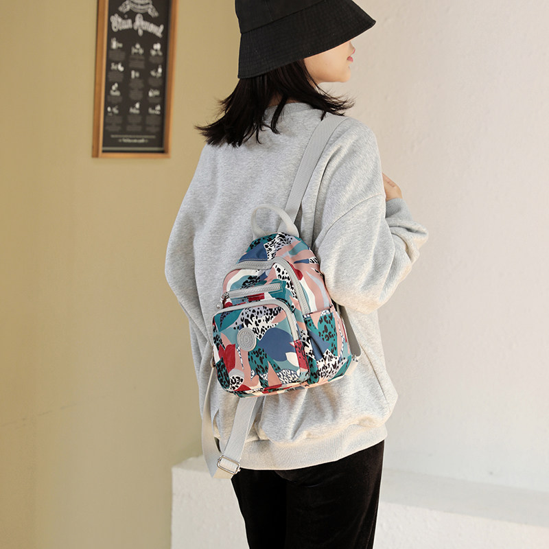 NEW FASHION BACKPACK WOMENS VERSATILE WOMENS SMALL BACKPACK MINI CASUAL BAG KOREAN TRENDY TRAVEL BAG MOM CLOTH BAG