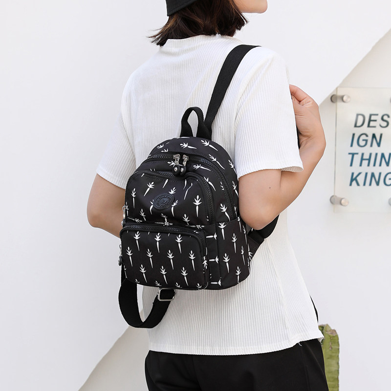 MINI BACKPACK WOMENS FASHION MOM BAG KOREAN VERSION WOMENS NYLON CLOTH BACKPACK NEW WOMENS TRAVEL LEISURE BAG ALL-MATCH