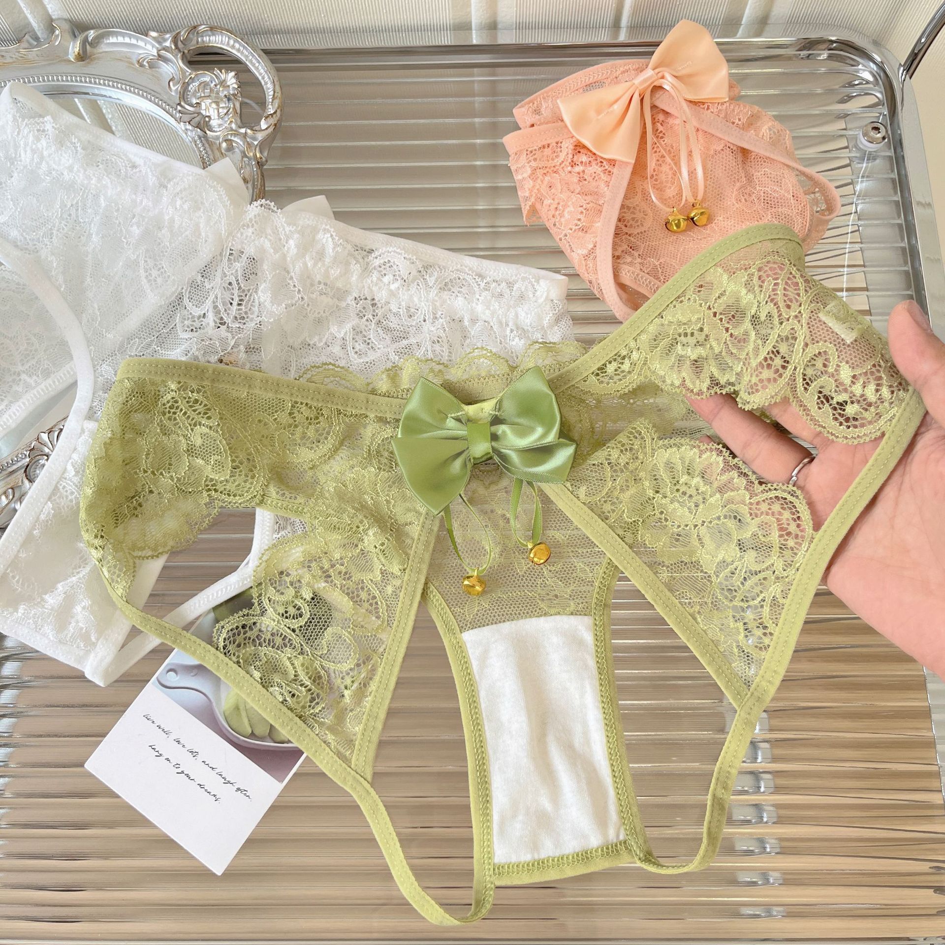 一动就响~性感蕾丝内裤免脱镂空蝴蝶结纯欲低腰女士三角裤