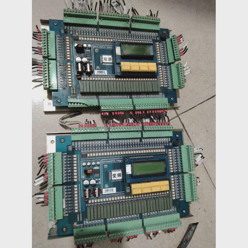 议价拆机珠江富士电梯主板2张，FA0211。实物拍摄，成色如图所