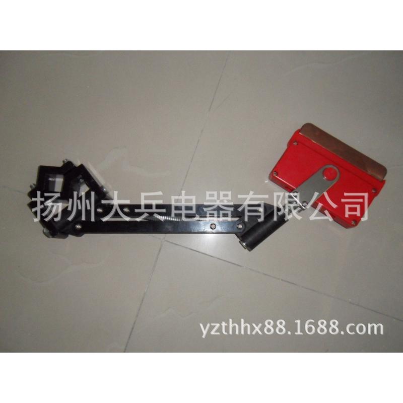jdc-8字型三单极滑线线槽，汉发集电器500a，重行车型sdgh-250a