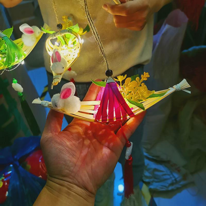 新款国潮桂花小船手提灯春节竹编2024古风装饰手工小灯笼厂家直销