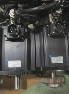 议价B037*VLBSV-24030-K VLASX-070P3-HXM TOSHIBA伺服驱动器 2.4