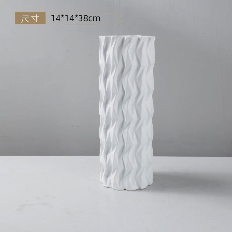 北欧简约现代树脂工艺品创意花瓶样板间摆设书房饰品客厅房间摆件