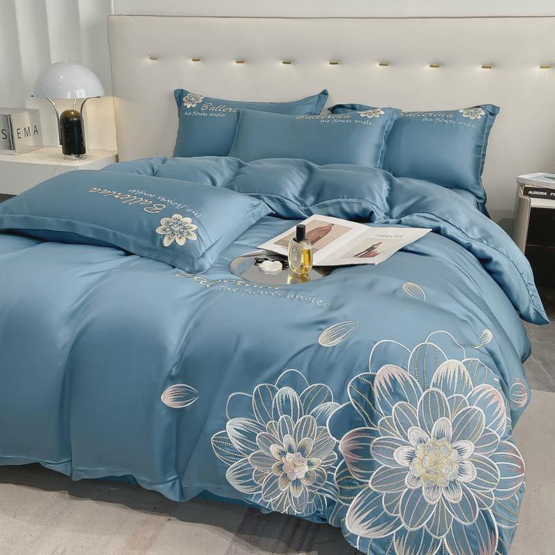 新款高端四件套夏季风超柔雪莲天丝刺绣款轻奢冰丝花卉床上用品