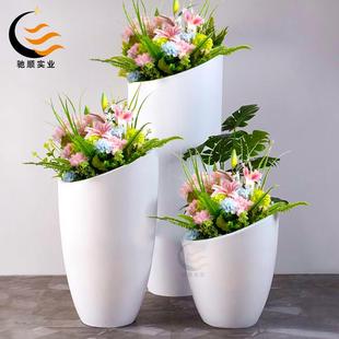 饰花器组合 玻璃钢椭圆花箱写字楼商场美陈斜口花钵现代简约户外装