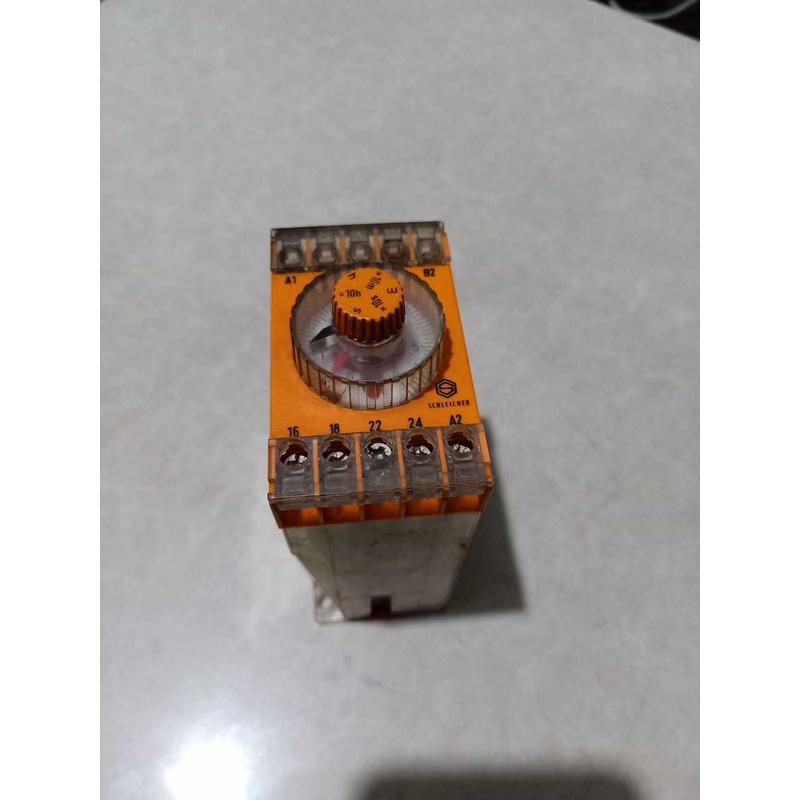 议价德国SCHLEICHER安全继电器TYP SZA521 原装拆机实物图 二手