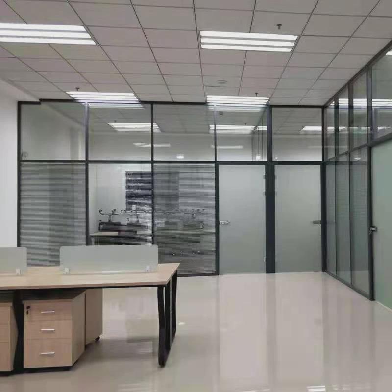 重庆玻璃隔断卫生间隔断墙铝合金百叶屏风办公室高隔断墙实木门