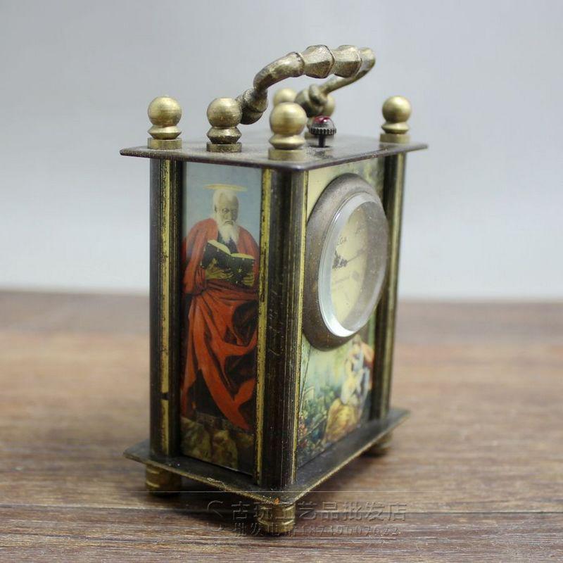 古玩杂件批发金属小钟旧黄铜机械钟表复古手提表做摆件