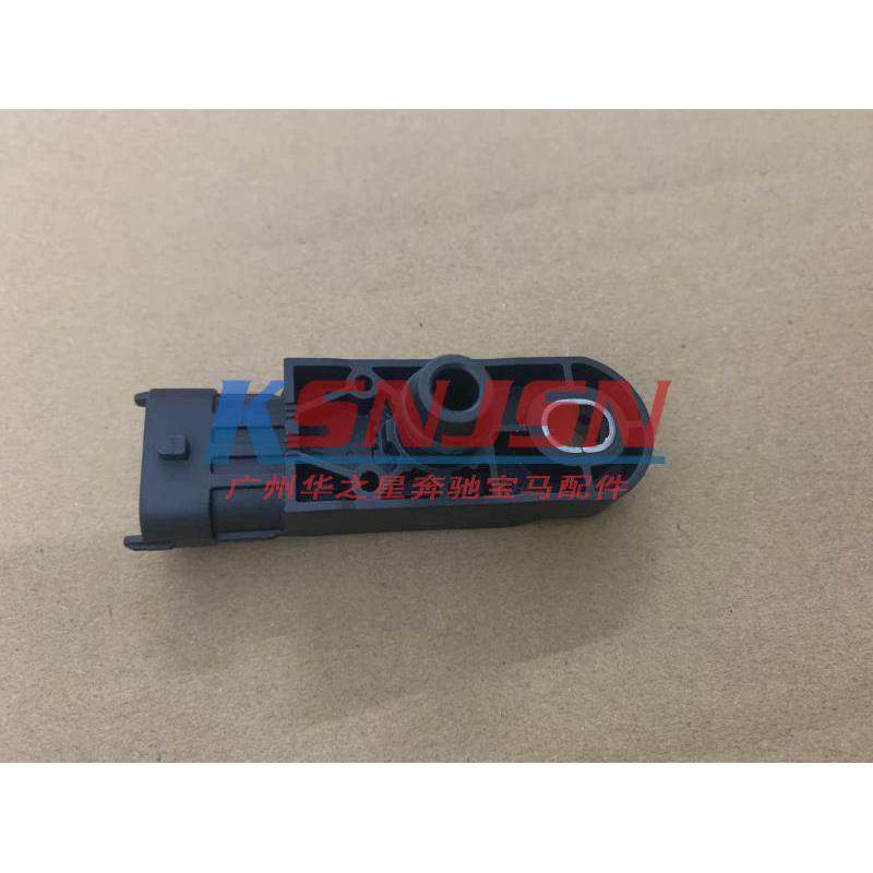 议价适用新款smart 0.9T发动机进气传感器进气歧管压力传感器15-1