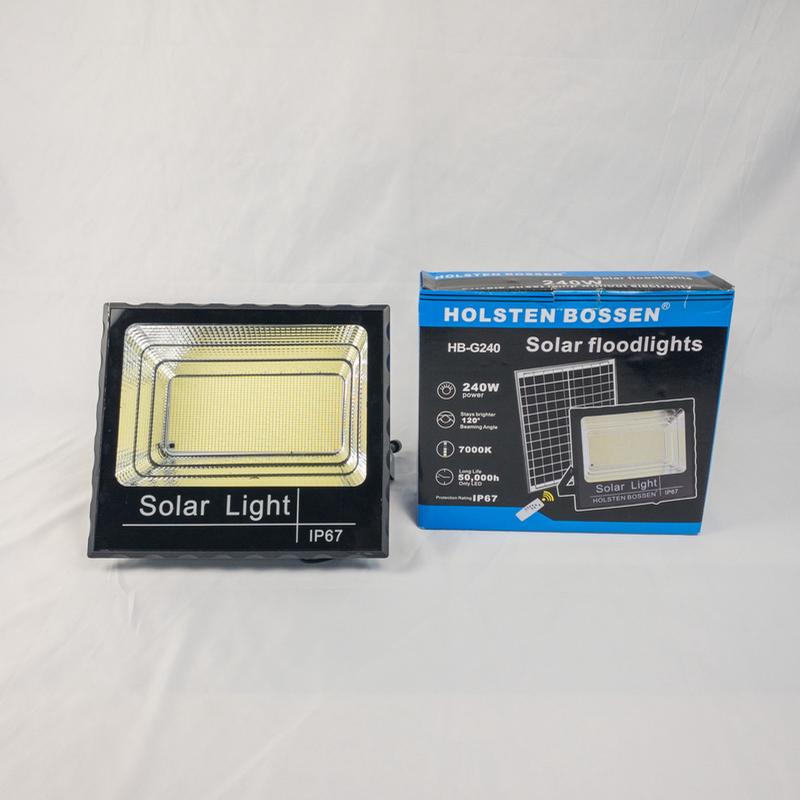 照明防水超亮led大功率太阳能户外庭院灯家用庭院防雨防雷投光灯