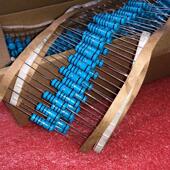 金属膜插件3w3瓦4.7r4.7欧姆4.7e1%四色环电阻电阻500只