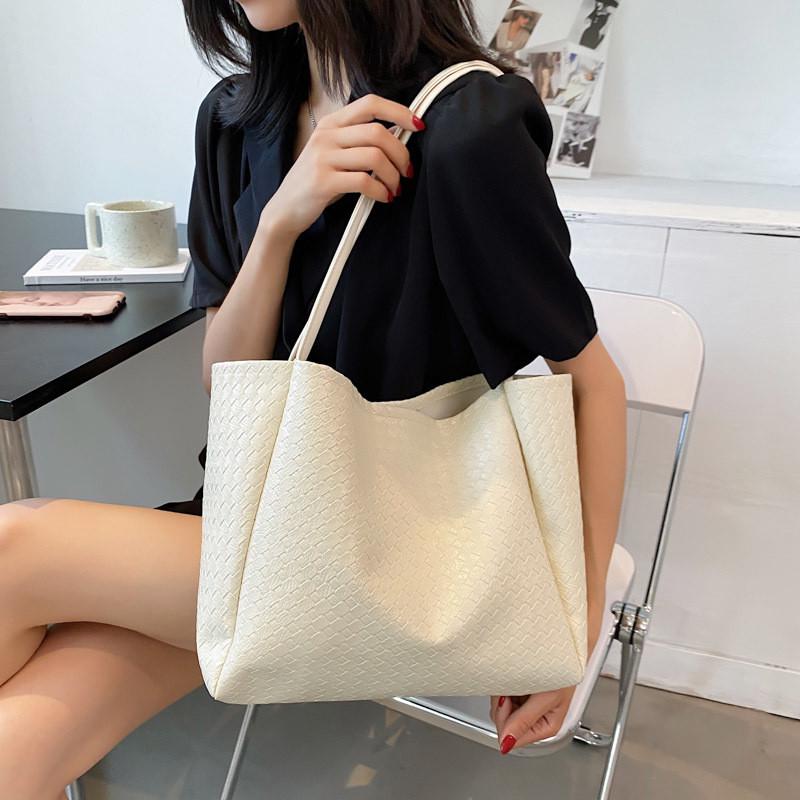 大包包女2025新款软皮单肩包时尚大容量手提包简约女包学生书包女