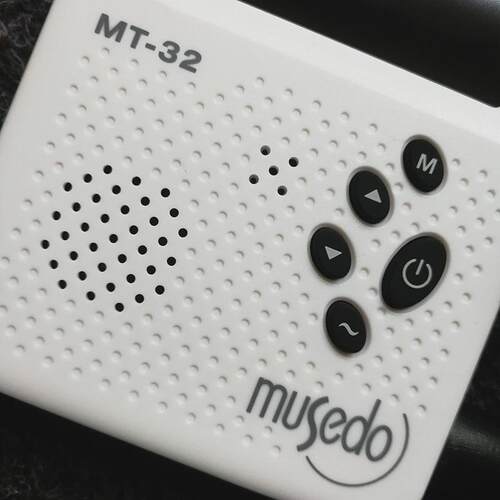 小天使mt-32电子人声节拍器民乐二胡琵琶调音器可充电古筝调音器
