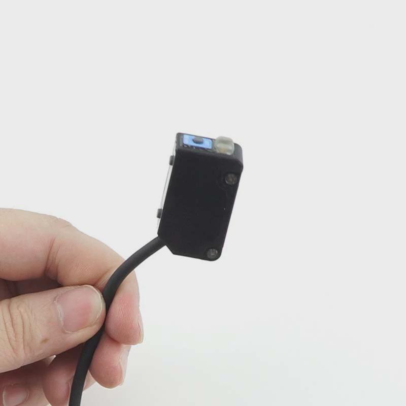 热销基恩士KEYENCE传感器光电开关数显漫反射PZ-V11原装日本包邮