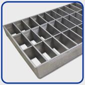 定制钢平台楼梯热镀锌防滑踏步板304不锈钢水沟盖板重型梯钢格栅