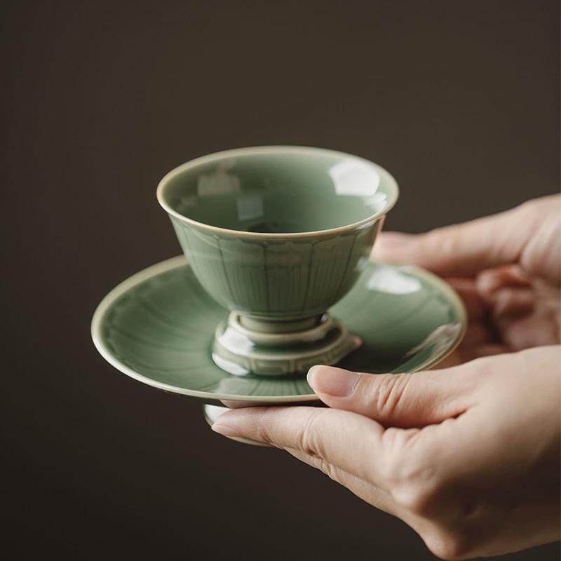 日式越窑青瓷手工雕刻莲瓣主人杯茶杯杯垫杯套茶盏整套茶具茶托