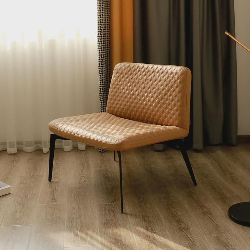 卧室轻奢菱格皮艺单人沙发椅阳台北欧现代意式极简铁艺沙发单椅