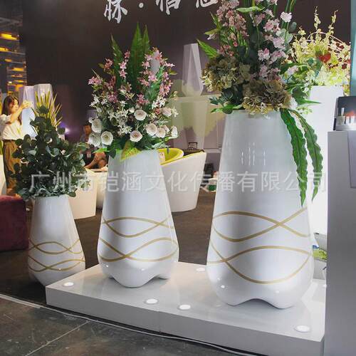 玻璃钢花钵装饰景观广场创意超大型花盆市政工程菱形几何切面花坛