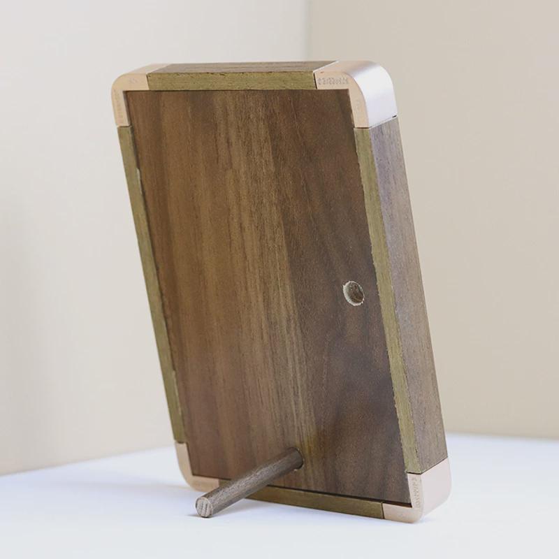 免打孔实木质铜角相框摆台高级感6寸78全家福黑胡桃挂墙相框a4