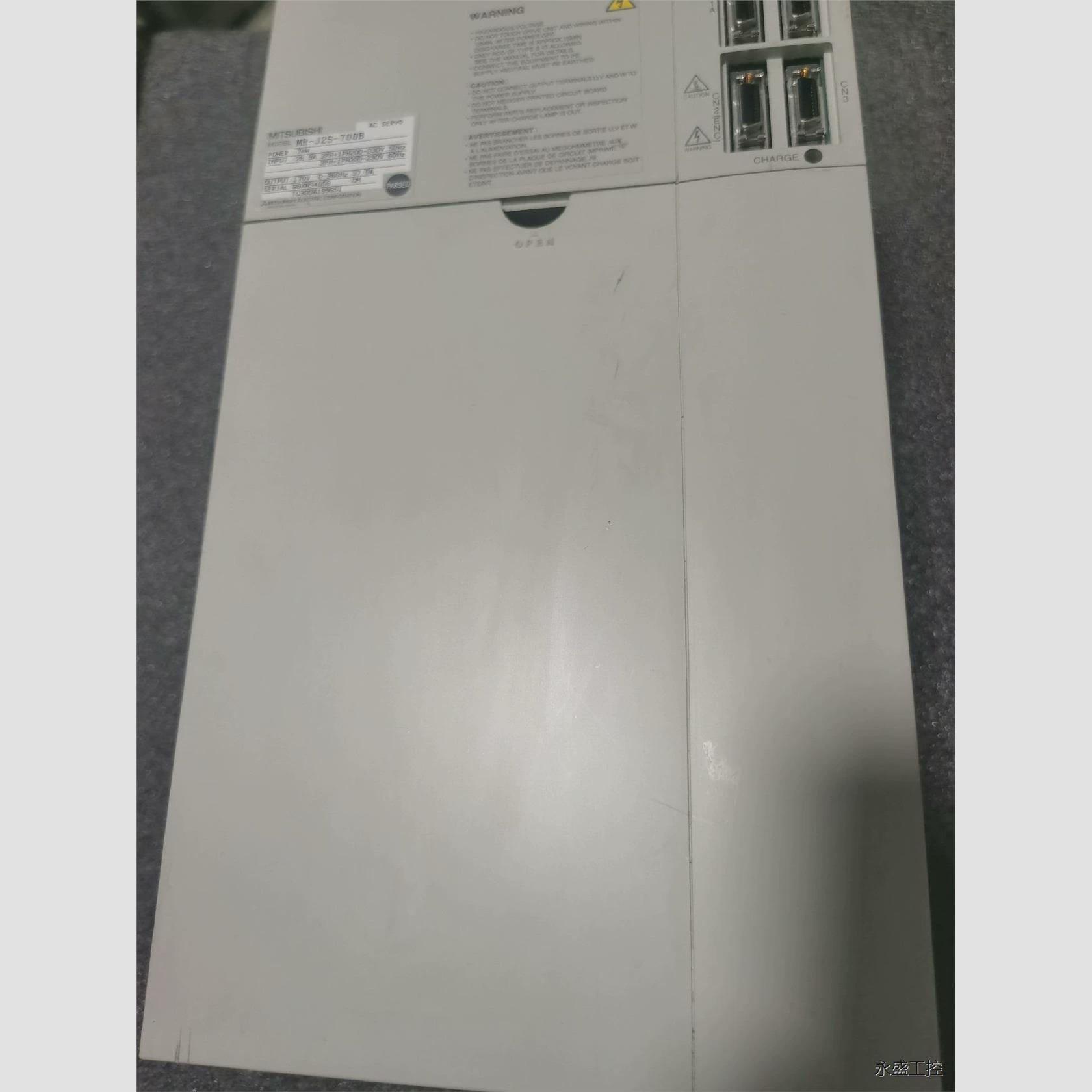 议价议价原装全新三菱伺服驱动器MR-J2S-700B，7KW伺服驱动