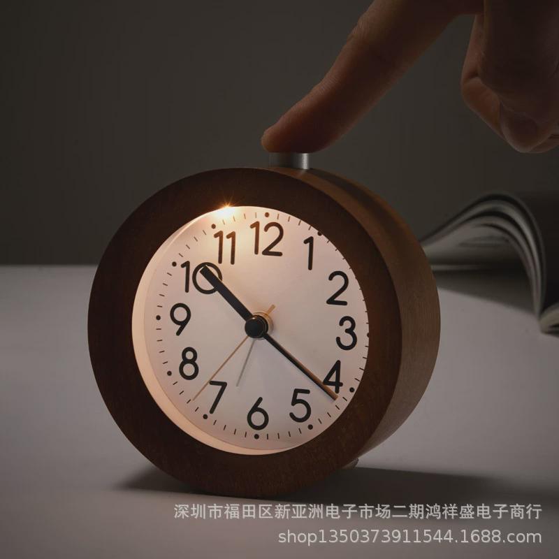 实木指针小闹钟静音表学生床头贪睡时钟夜光复古小钟批发礼品时尚