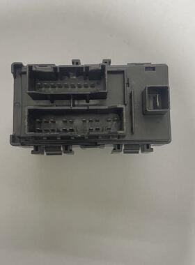 91951-0q000现代盒动发动机保险丝悦室外控制盒91950-1m500