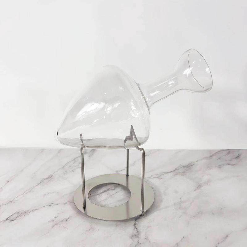 轻奢现代简约玻璃水晶红酒醒酒器金属支架酒具样板房客厅吧台摆件