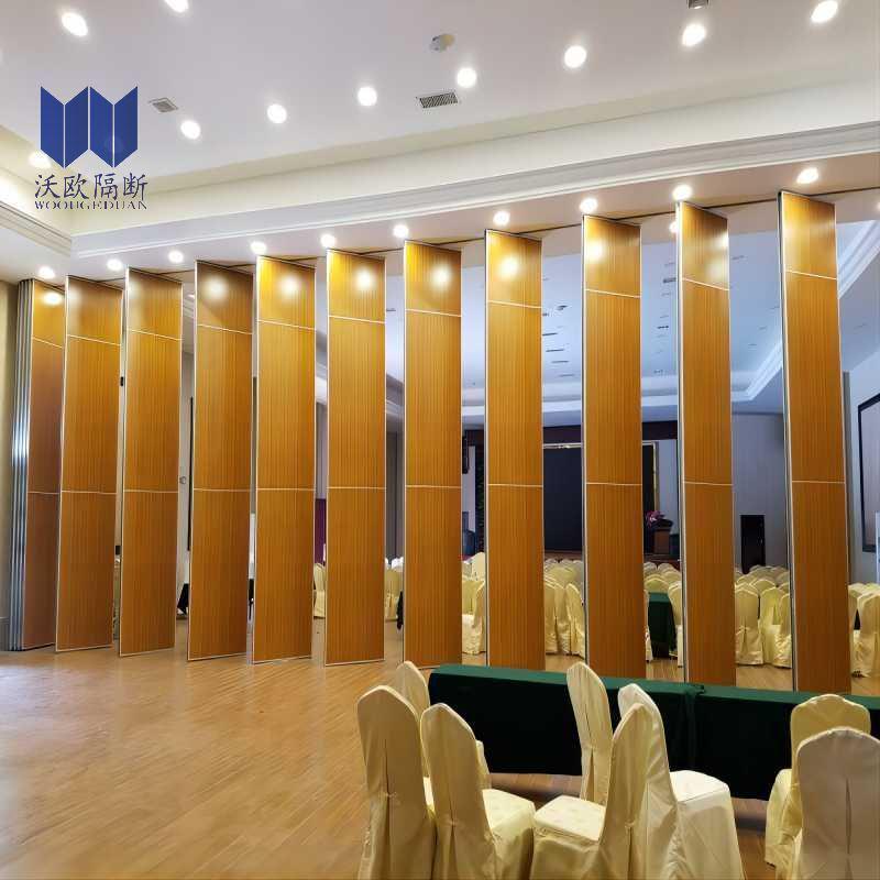 电动隔断墙自动活动隔墙移动隔墙酒店活动屏风推拉折叠门