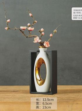 礼直销新中式花瓶木框梅花陶瓷工艺品客厅家居装饰品公司商务工厂