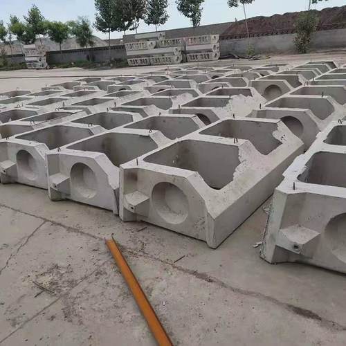 自锁型阶梯砌块自锁阶梯模具护坡钢模具河道治理工程施工模具