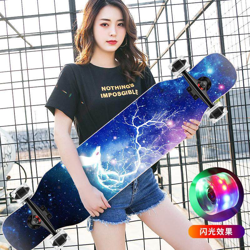 入门闪厂家直发夜光长板抖音时尚跳舞板dancing四轮滑板滑板光轮