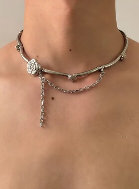 B.treasure甜酷金属花朵choker链