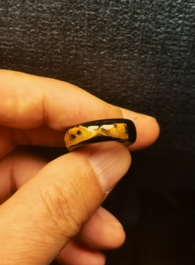 海柳戒指:圈口17，宽7。编号C981。