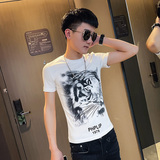 白色