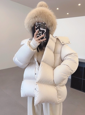 90白鹅绒800蓬无胆直充云朵蓬松加厚羽绒服女冬新款宽松连帽外套