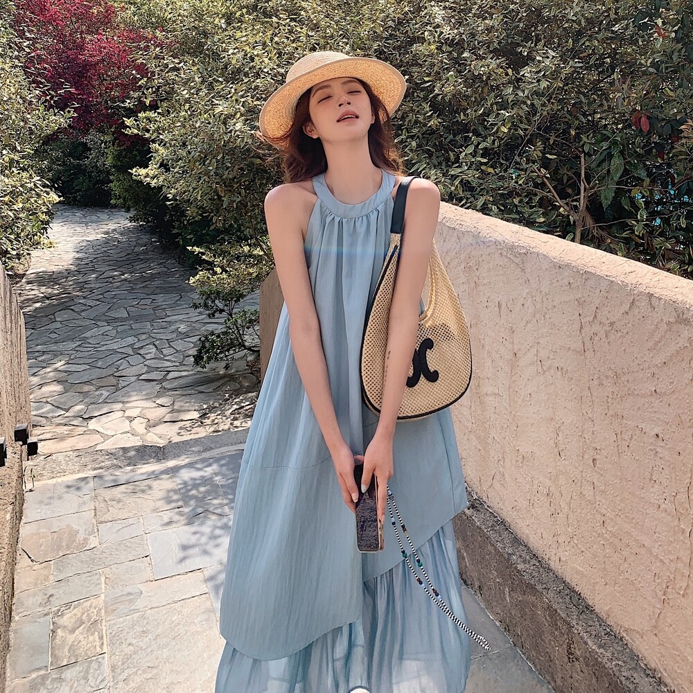 女装/女士精品连衣裙2025年夏季纯色度假风吊带宽松腰杭州无袖假
