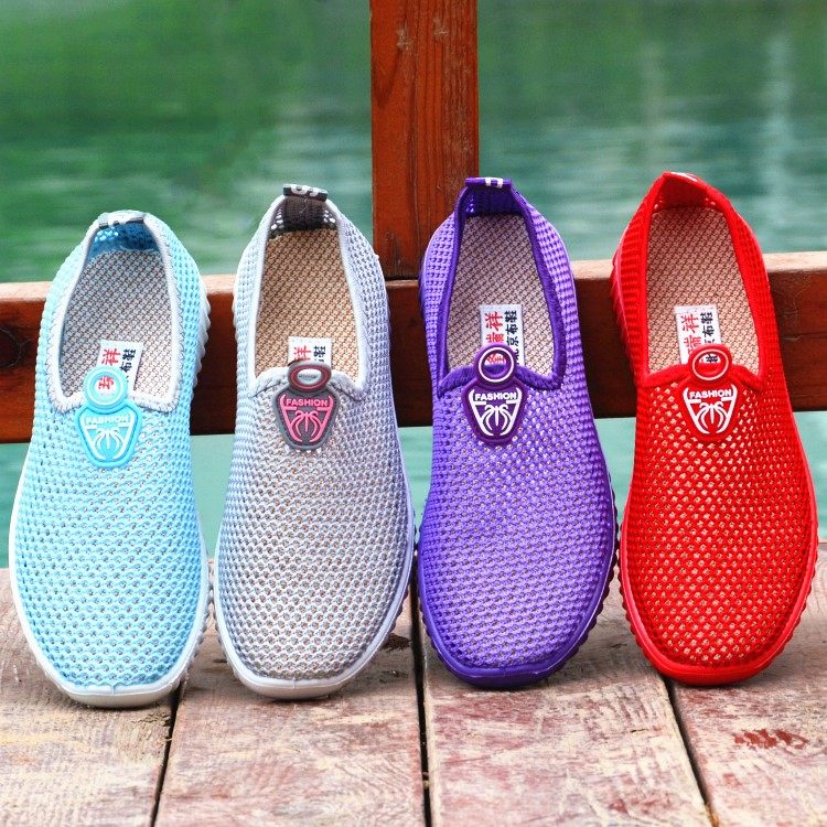 黑色方口搭袢妈妈鞋红格子防滑手工布鞋复古女