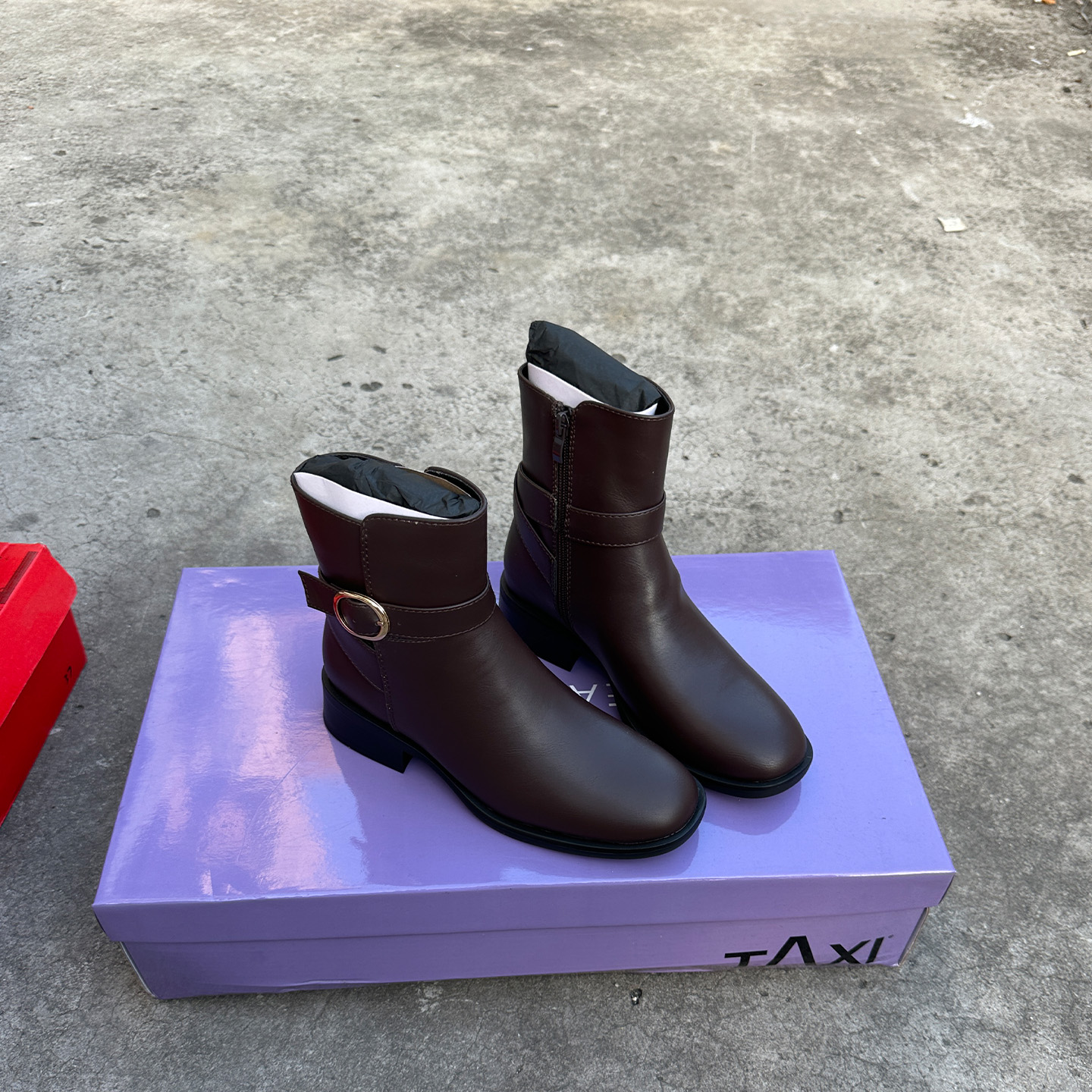 外贸出口英伦风皮带扣马丁靴