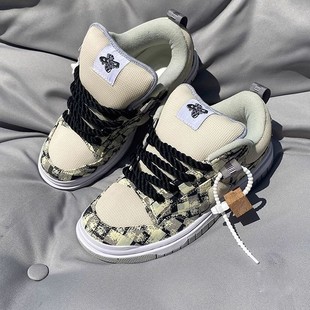 小众原创设计面包鞋男鞋女鞋大码情侣鞋舌加厚荧光绿运动鞋