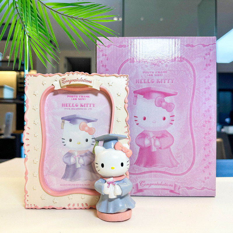 卡通三丽鸥hello kitty猫 小博士女孩礼物树脂相框工艺品桌面摆件