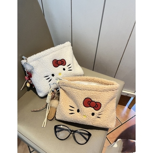 新款原创羊羔毛刺绣kitty化妆包复古大容量内胆包便携出行杂物包