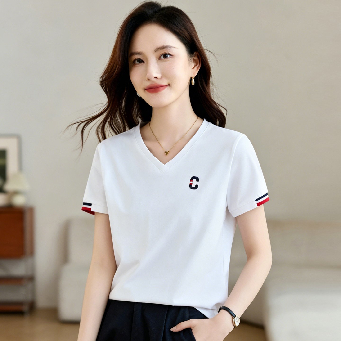 白色V领短袖t恤女2026年新款夏季女装修身正肩上衣半袖妈妈体恤