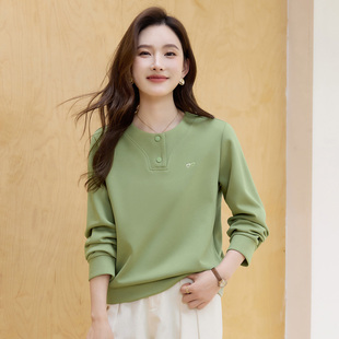 无帽圆领套头卫衣女春秋2026年早春新款洋气宽松休闲短款正肩上衣