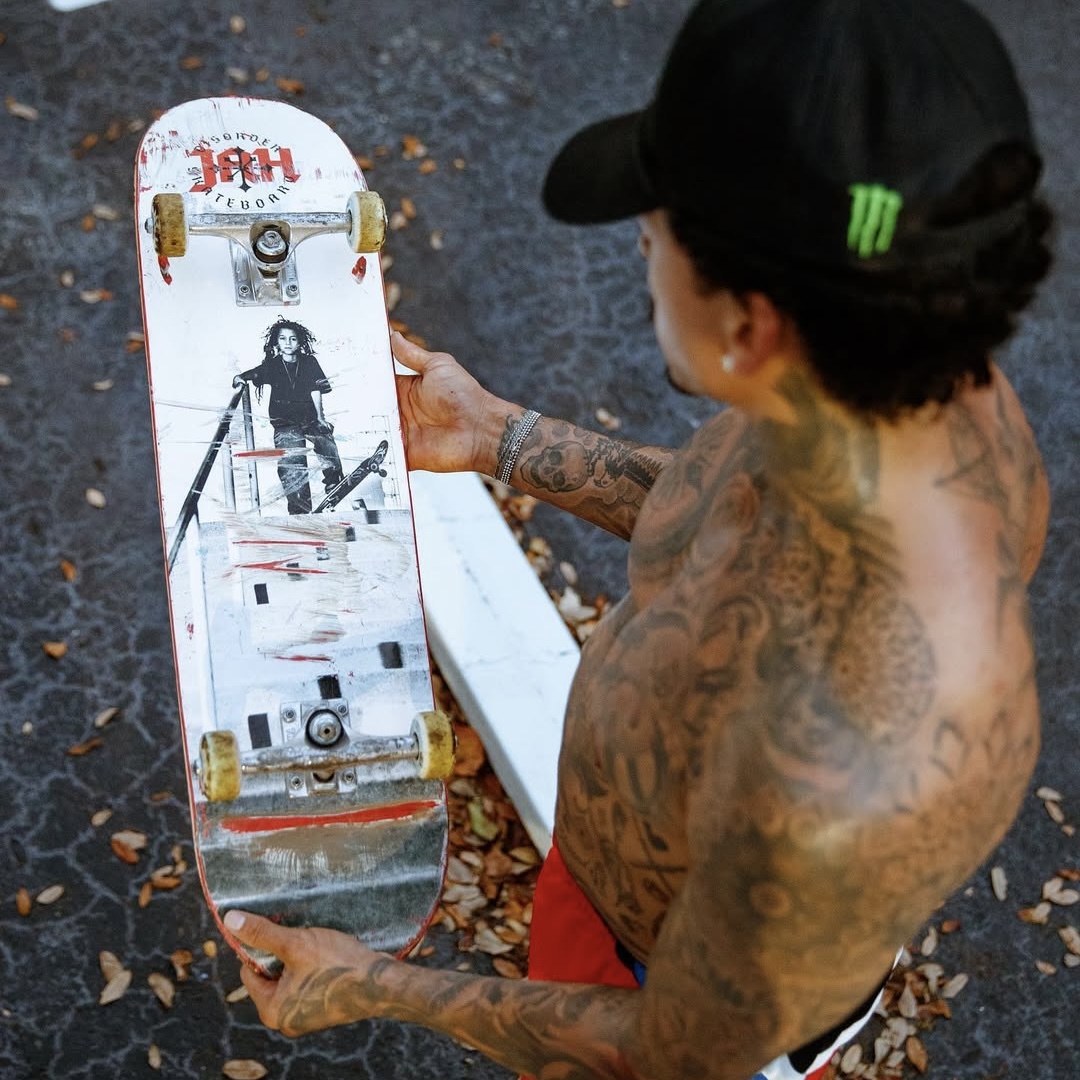 Nyjah同款Disorder专业滑板