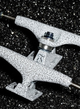 美国进口新款THUNDER滑板桥 中空双空支架款钛合金 indy venture