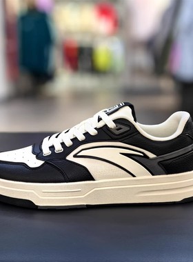 安踏街顽板鞋男春秋新款潮流板鞋经典时尚休闲小白鞋112538051